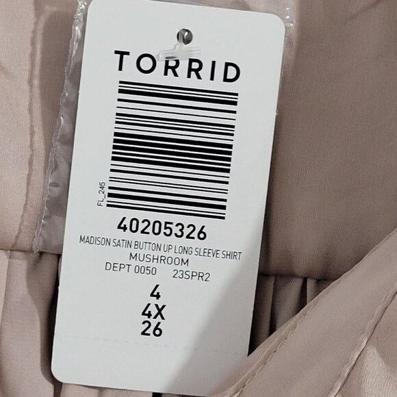 NWT Torrid Madison Women's 4X Satin Button-Up Long Sleeve Shirt    JPT - Picture 6 of 8